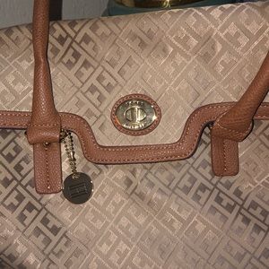 Tommy handbag